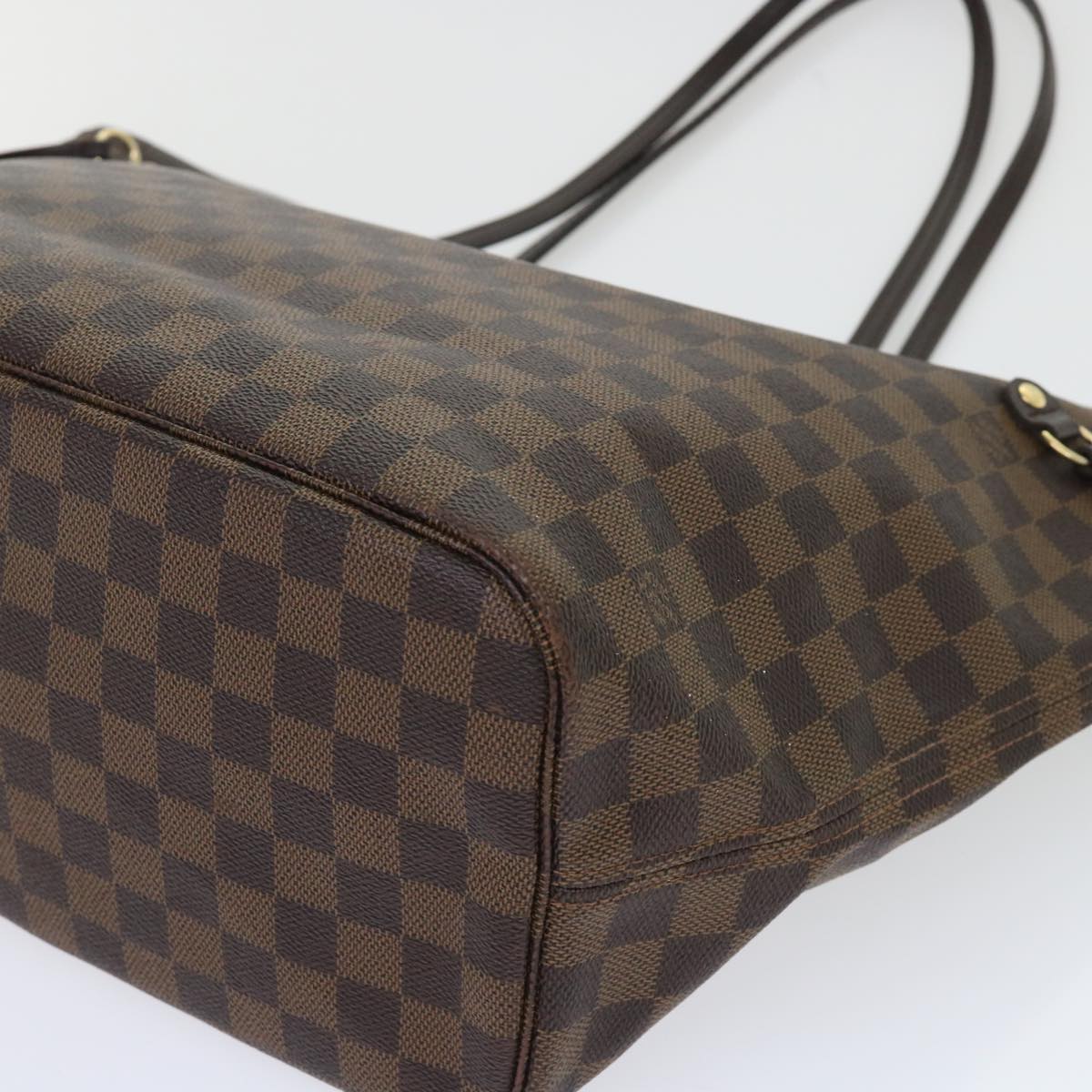 Louis Vuitton Neverfull MM Tote Bag