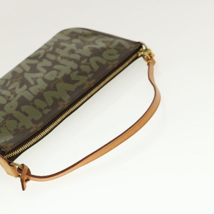 Louis Vuitton Pochette Accessoire Clutch