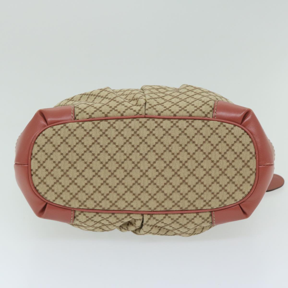 Gucci Sukey Handbag