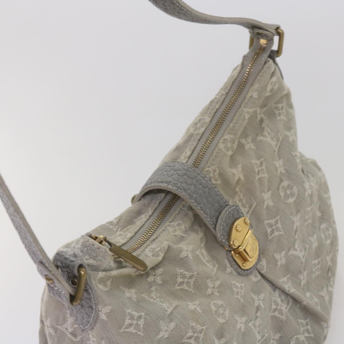 Louis Vuitton Slightly Shoulder Bag