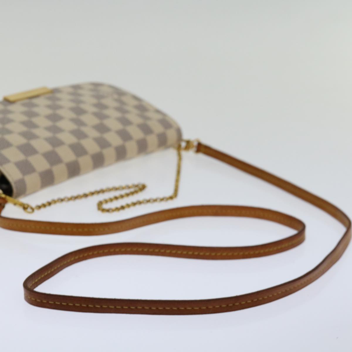 Louis Vuitton Favorite Shoulder Bag