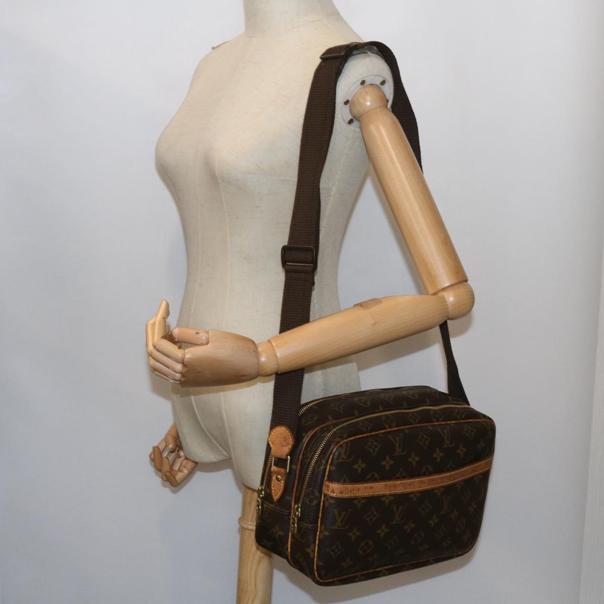 Louis Vuitton Reporter Shoulder Bag