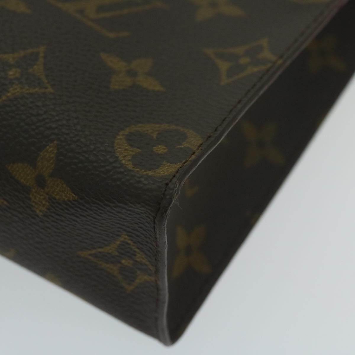 Louis Vuitton Poche Toilette Clutch