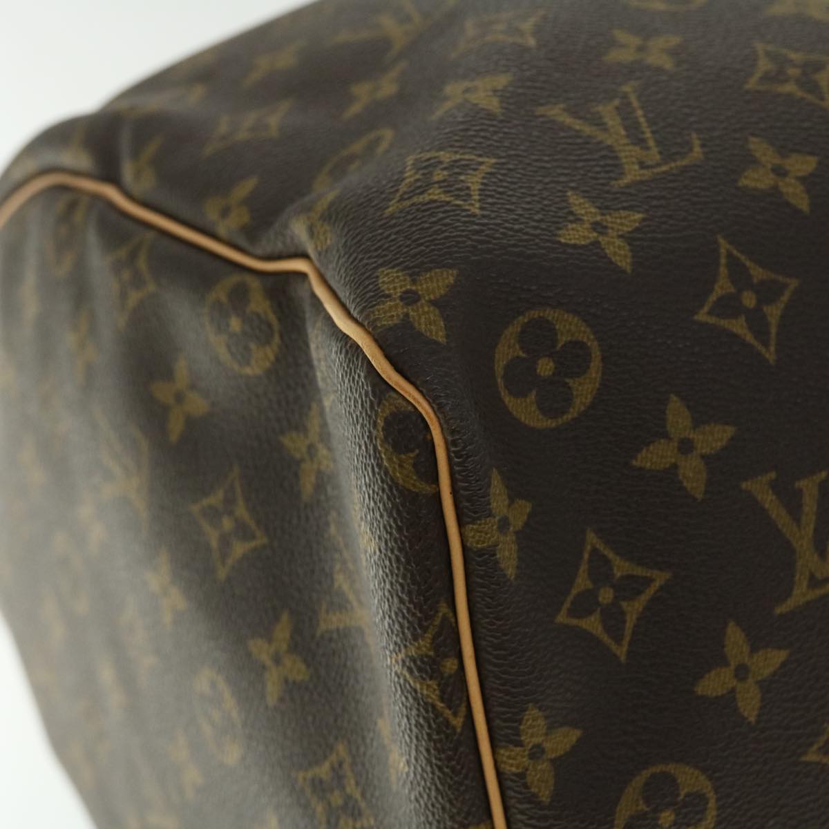 Louis Vuitton Keepall 60 Travel Bag