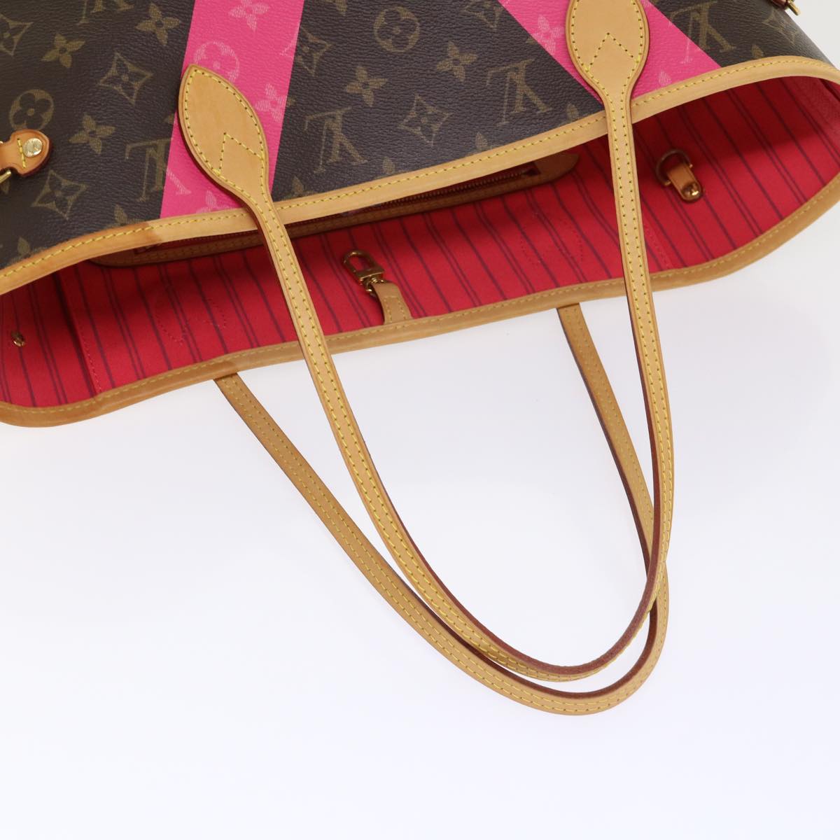 Louis Vuitton Neverfull MM Tote Bag