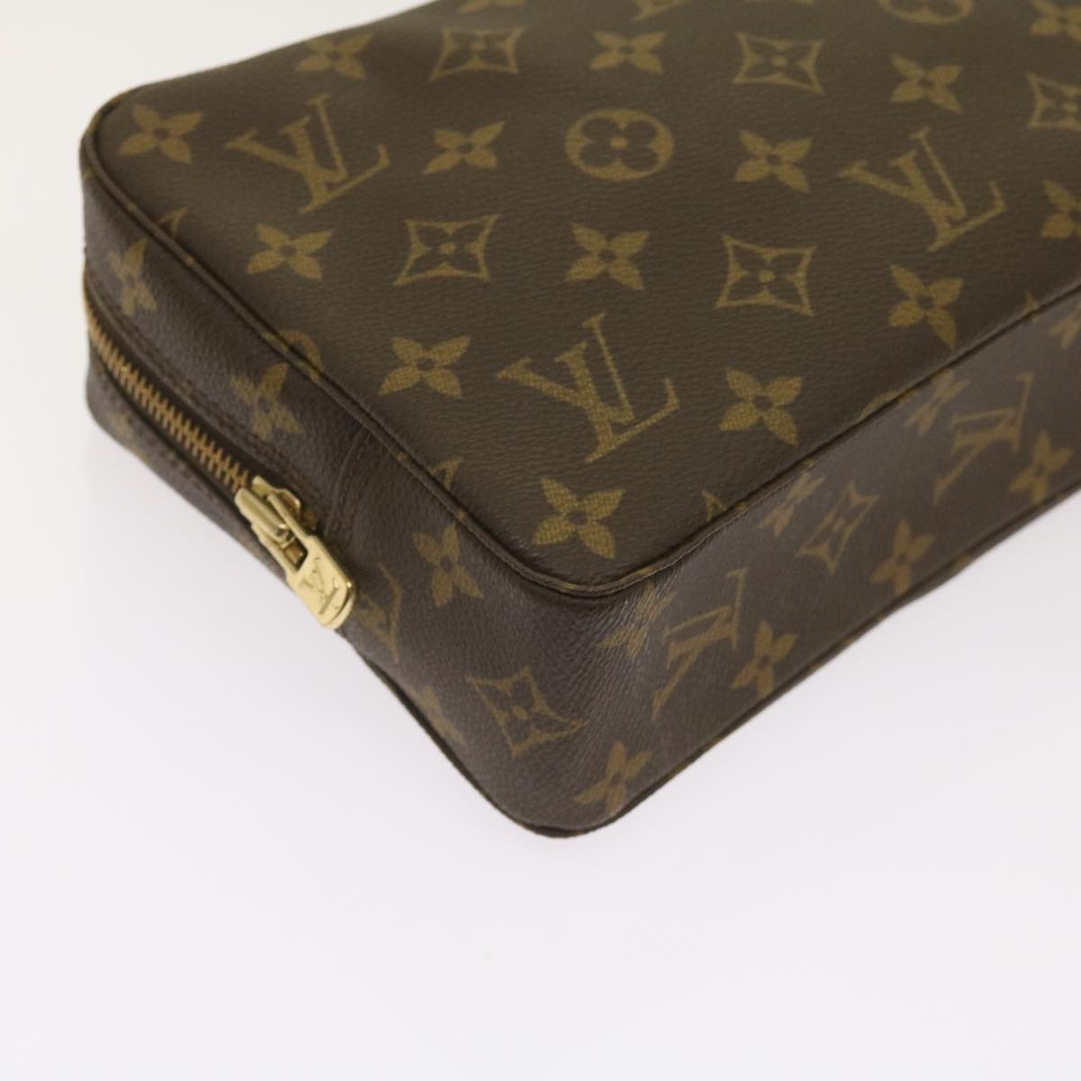 Louis Vuitton Trousse de Toilette Clutch