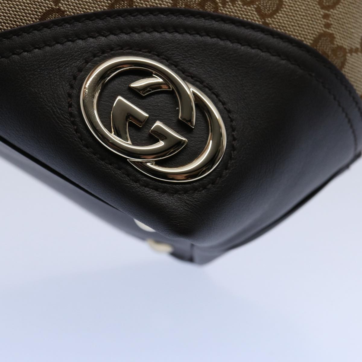 Gucci Shoulder Bag