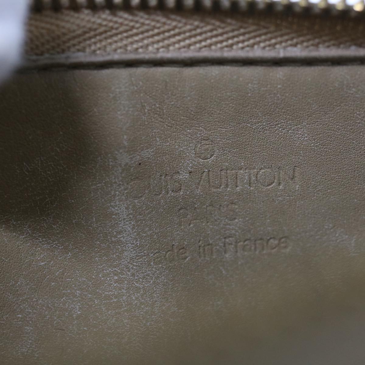 Louis Vuitton Lexington Handbag