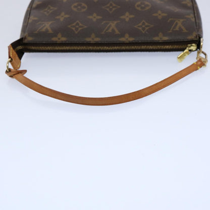 Louis Vuitton Pochette accessoires Clutch