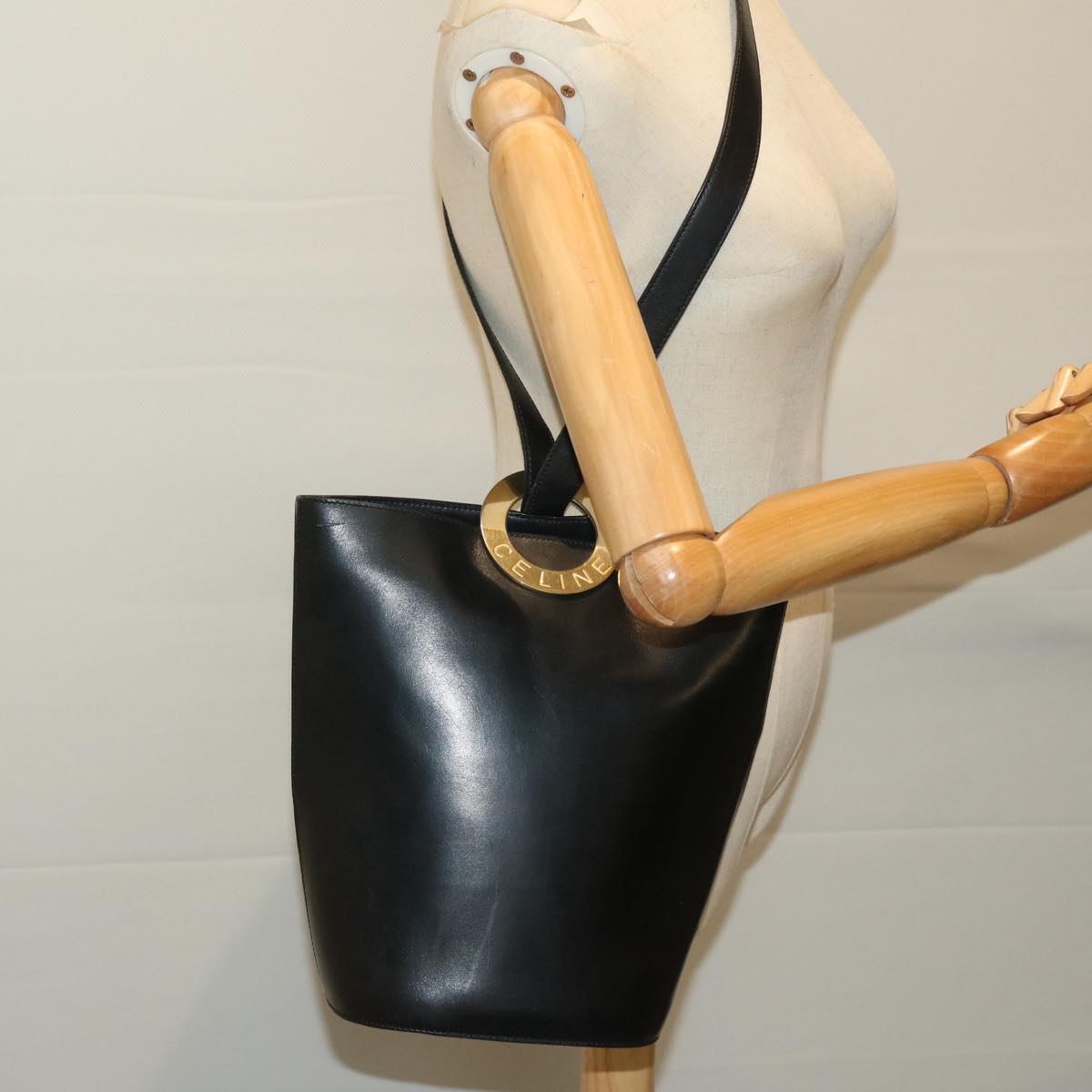 Céline Seau Shoulder Bag