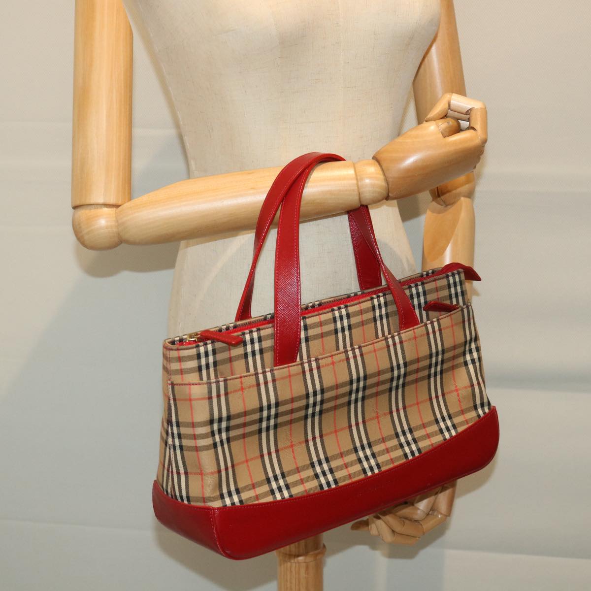 Burberry - Handbag