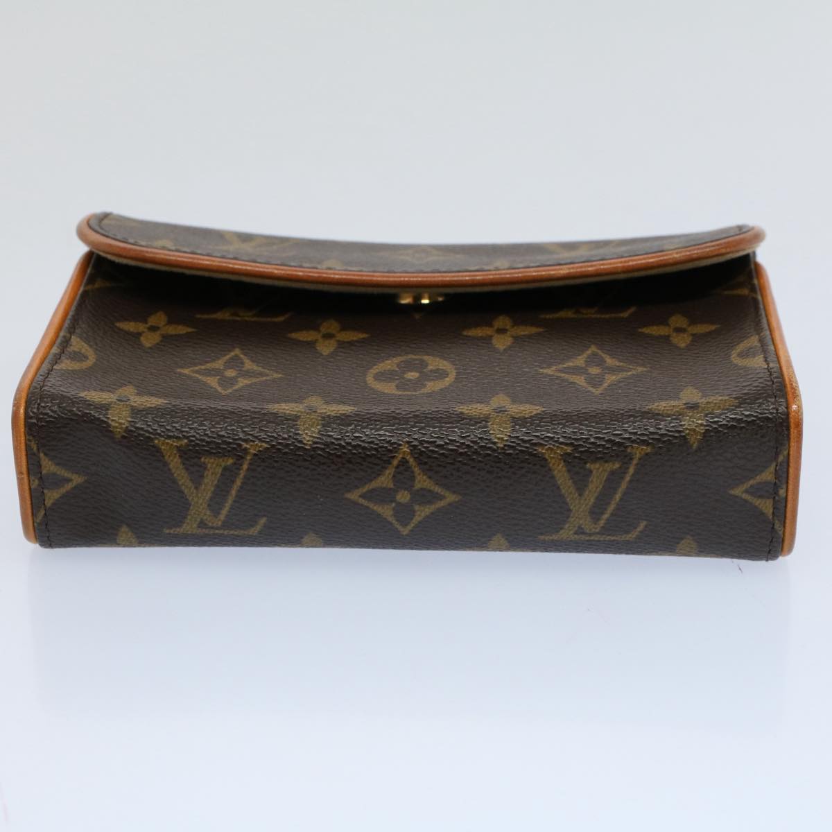 Louis Vuitton Florentine Clutch