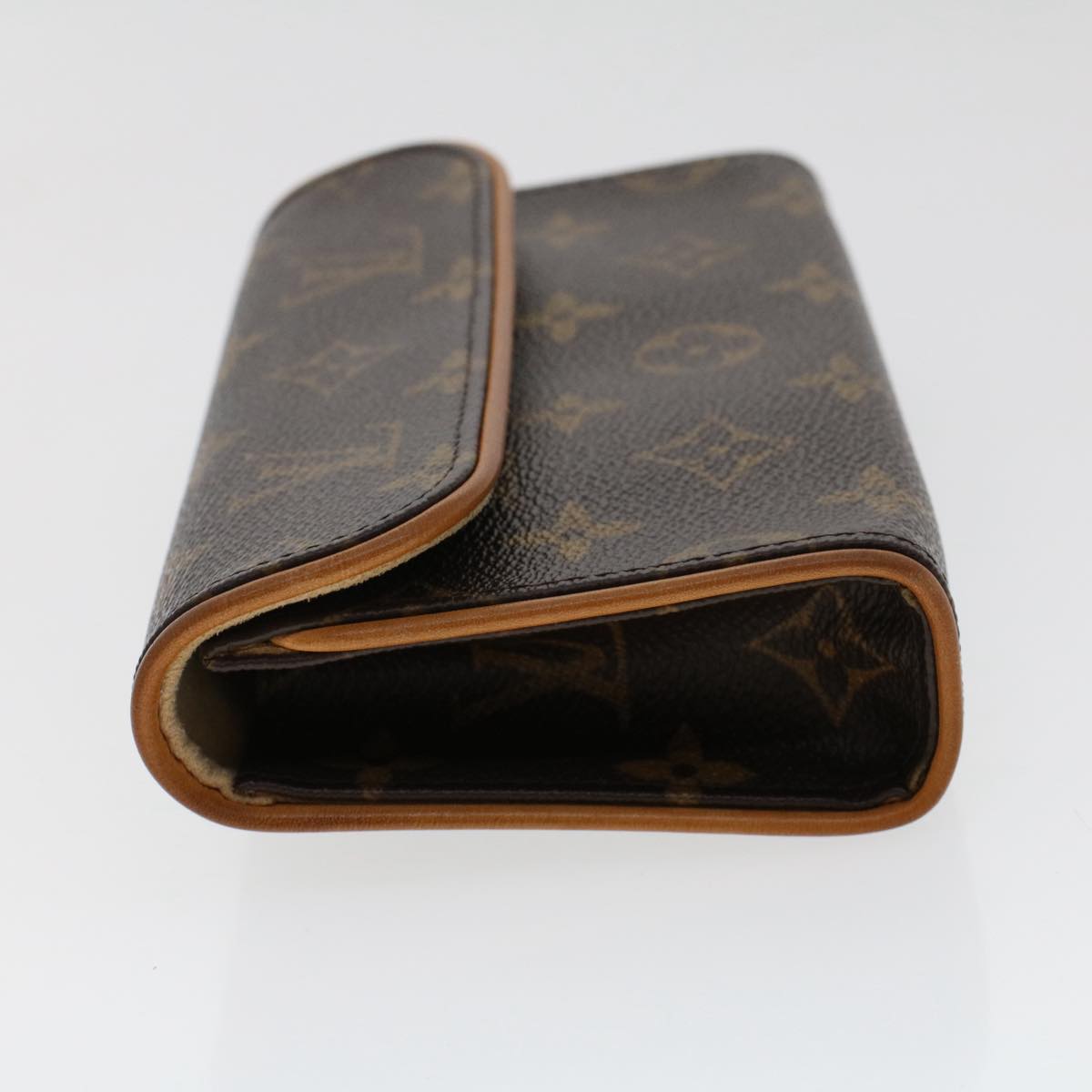 Louis Vuitton Florentine Clutch