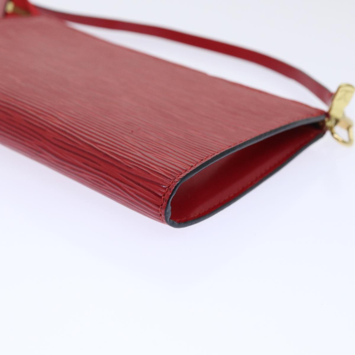 Louis Vuitton Pochette Accessoire Clutch