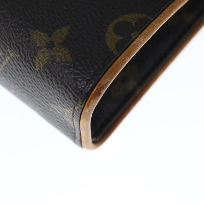 Louis Vuitton Florentine Clutch