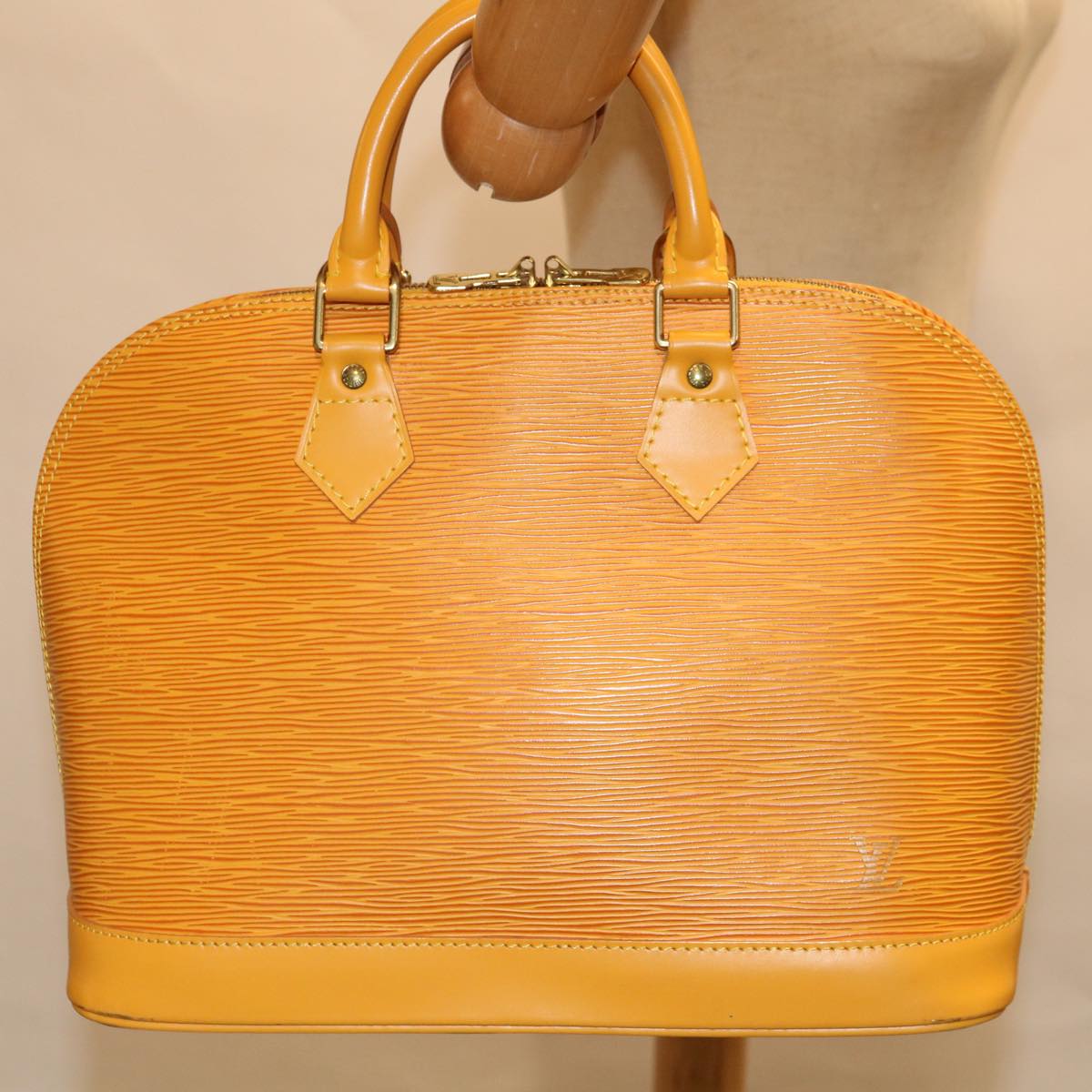 Louis Vuitton Alma Handbag