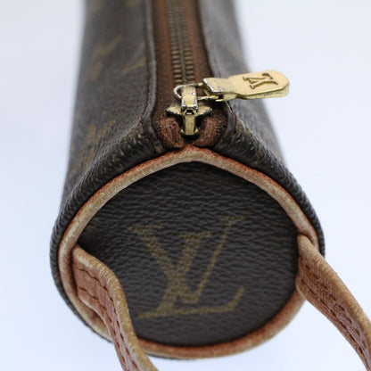 Louis Vuitton Etui à balles de golf Clutch