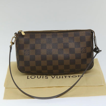 Louis Vuitton Pochette Accessoire Clutch