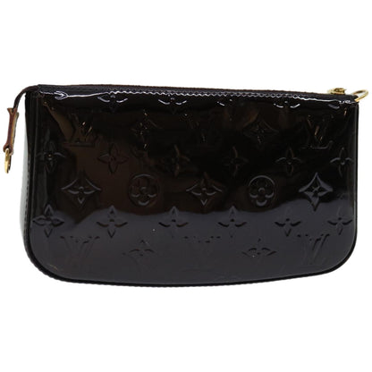 Louis Vuitton Pochette Accessoire Clutch