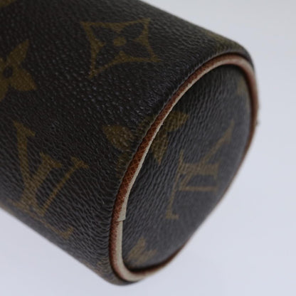 Louis Vuitton Etui à balles de golf Clutch