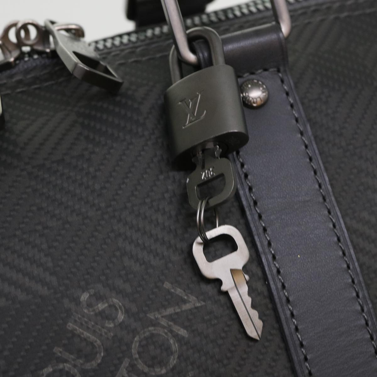 Louis Vuitton Keepall Bandouliere 45 Travel Bag