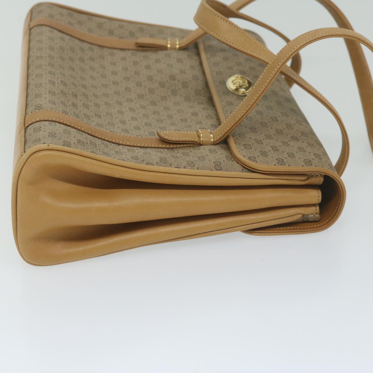 Gucci GG canvas Handbag