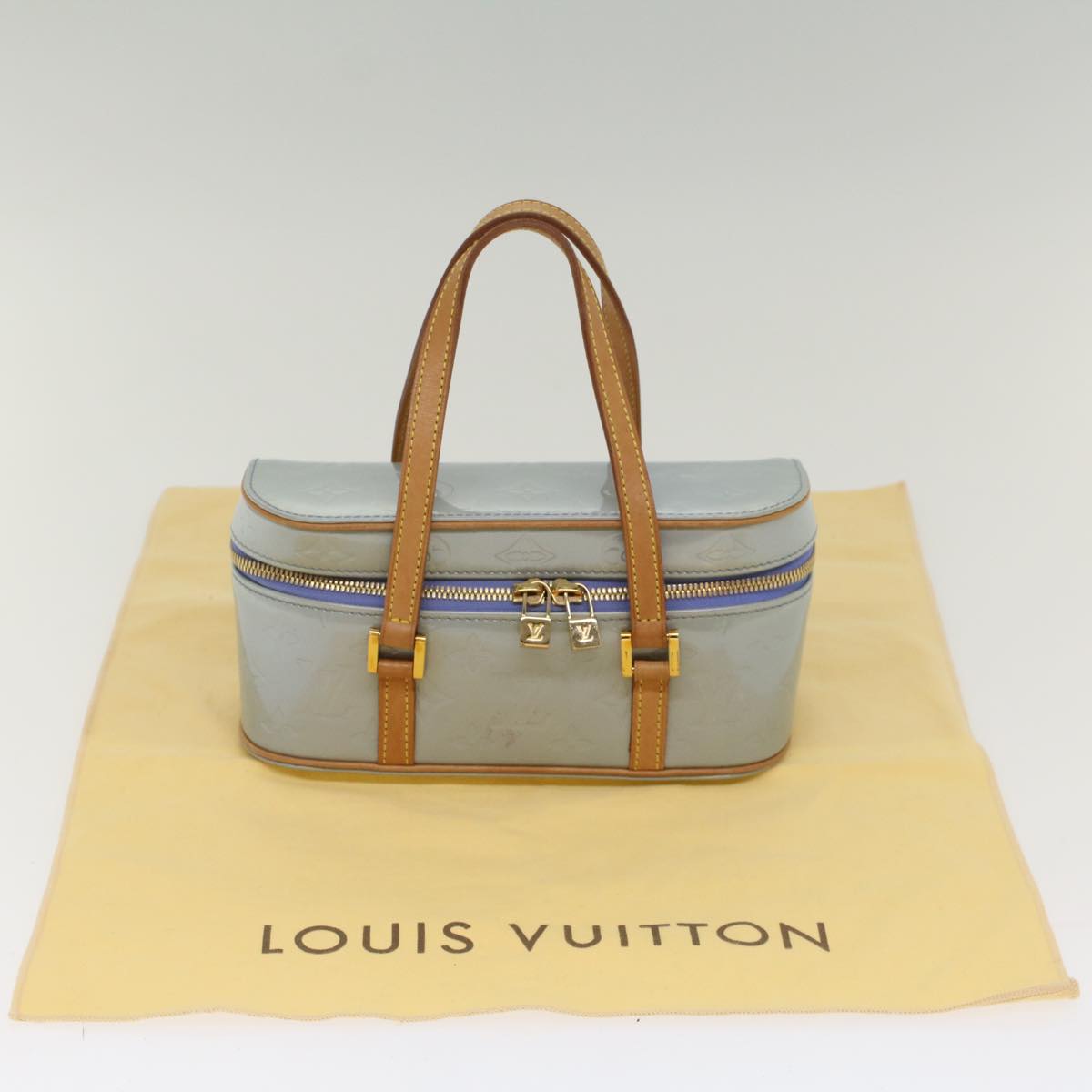 Louis Vuitton Sullivan Clutch