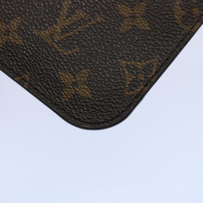 Louis Vuitton Neverfull Clutch