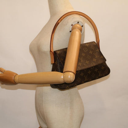 Louis Vuitton Mini looping Shoulder Bag