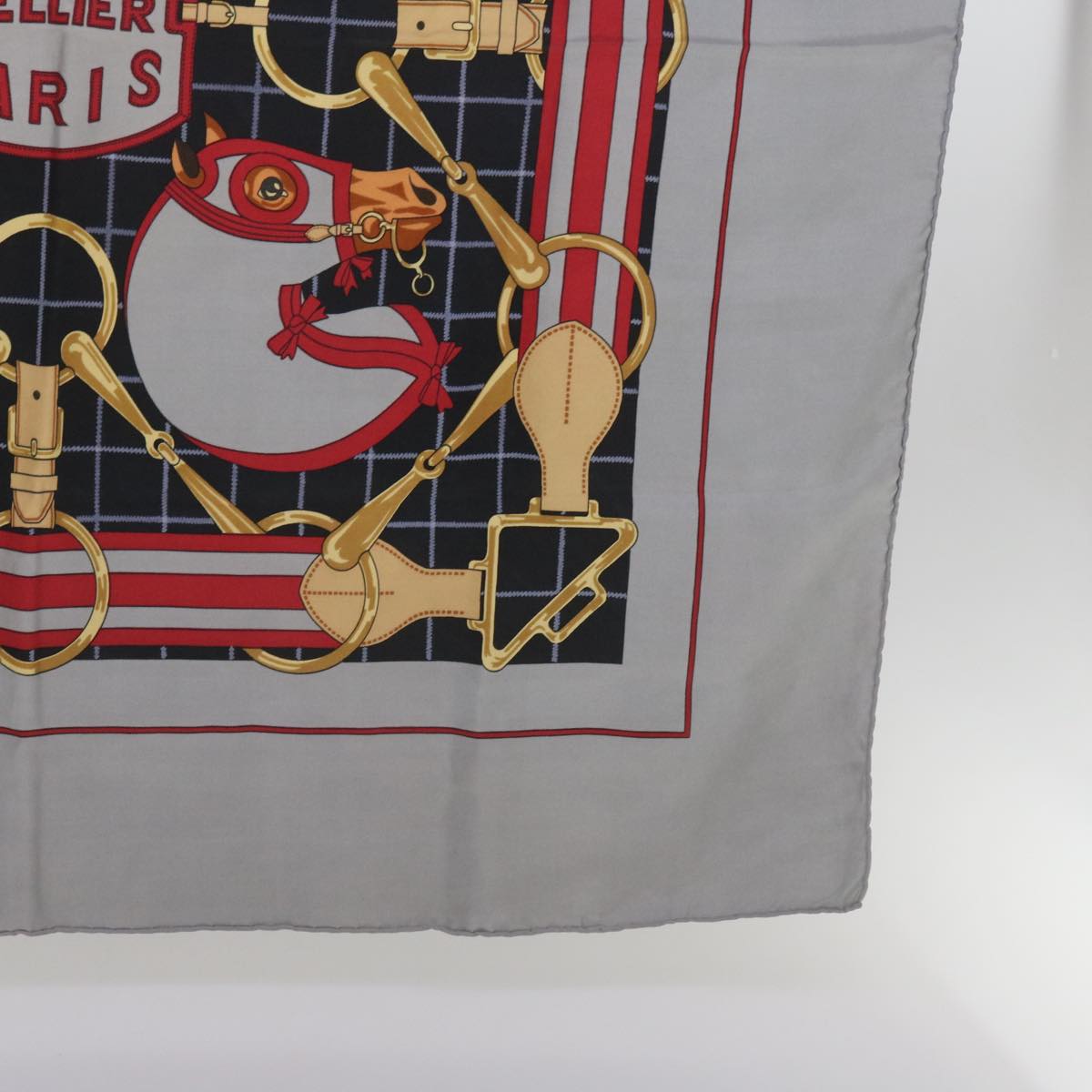 Hermès Carré 70 Scarf