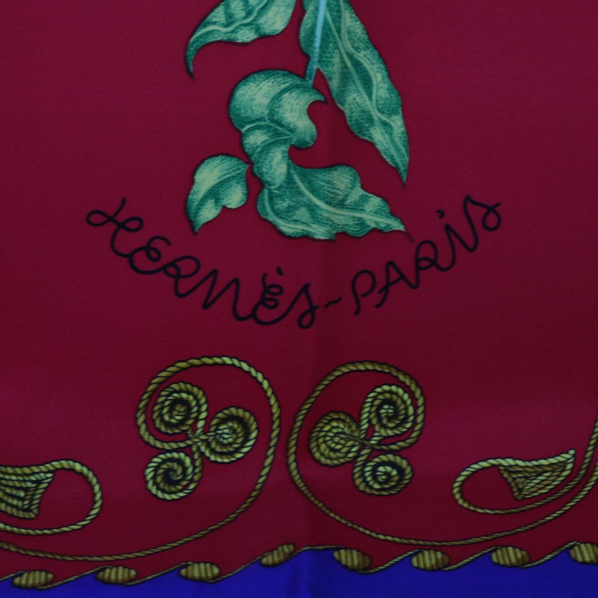 Hermès Carré 90 Scarf