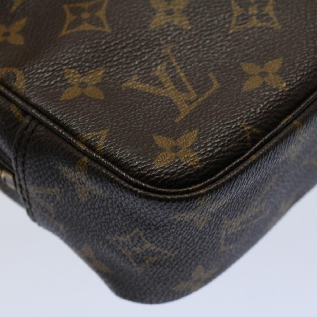 Louis Vuitton Pochette Clutch