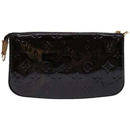 Louis Vuitton Pochette Accessoire Clutch