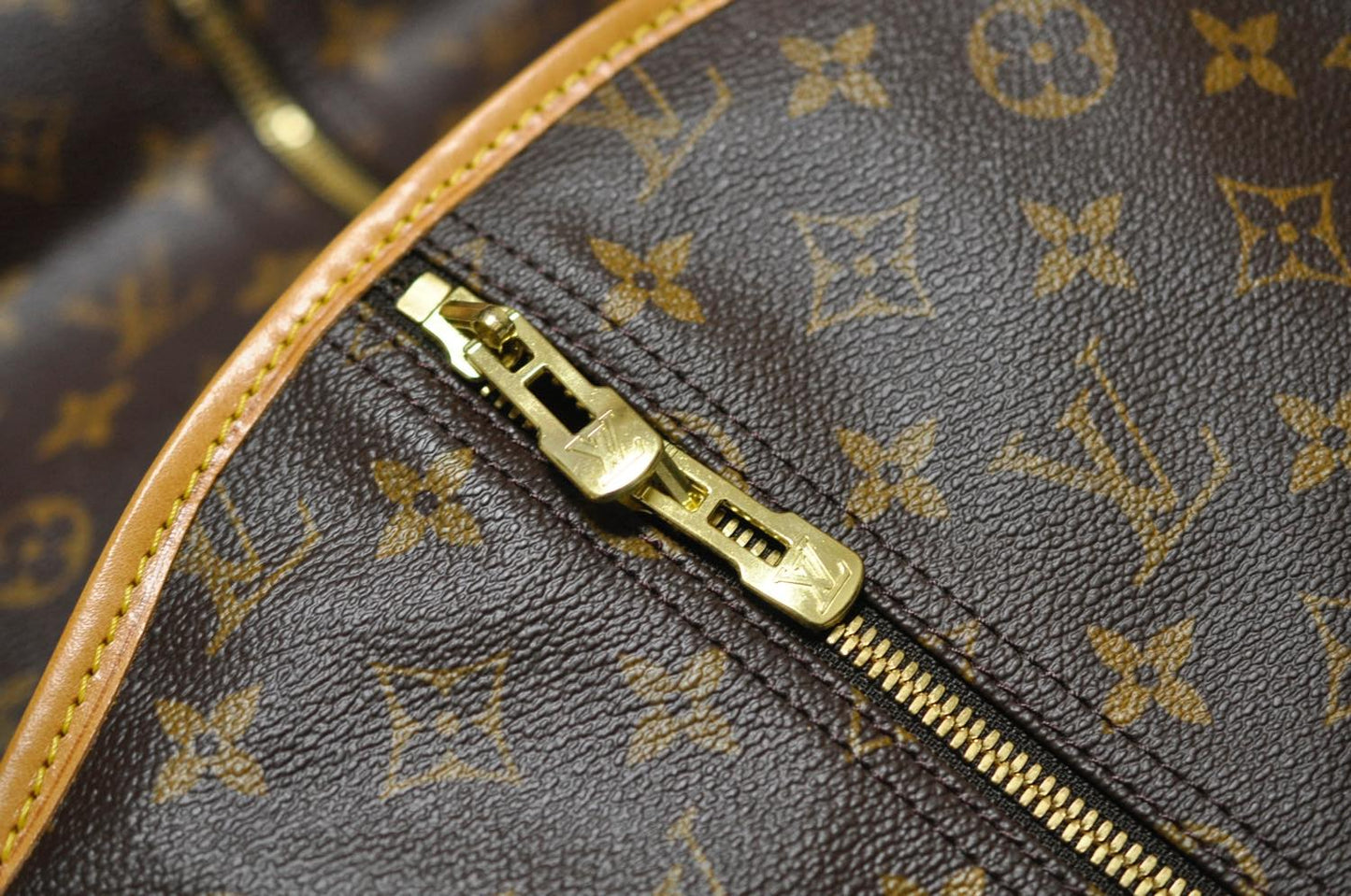 Louis Vuitton Garment case Travel Bag