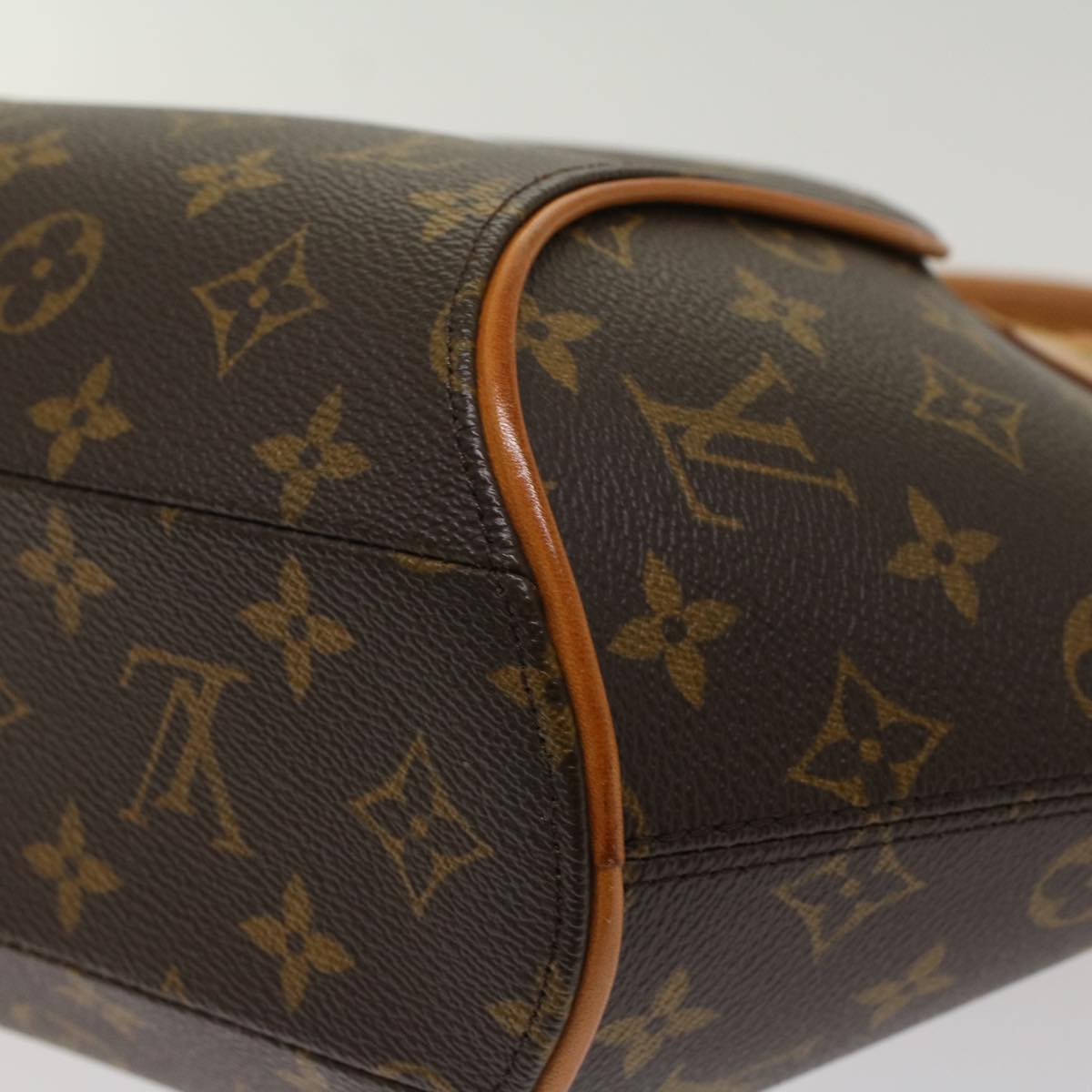 Louis Vuitton Ellipse PM Handbag