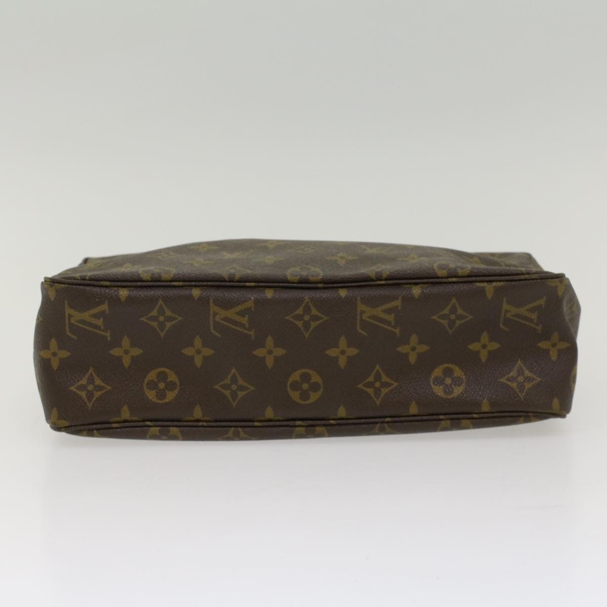 Louis Vuitton Trousse de Toilette Clutch