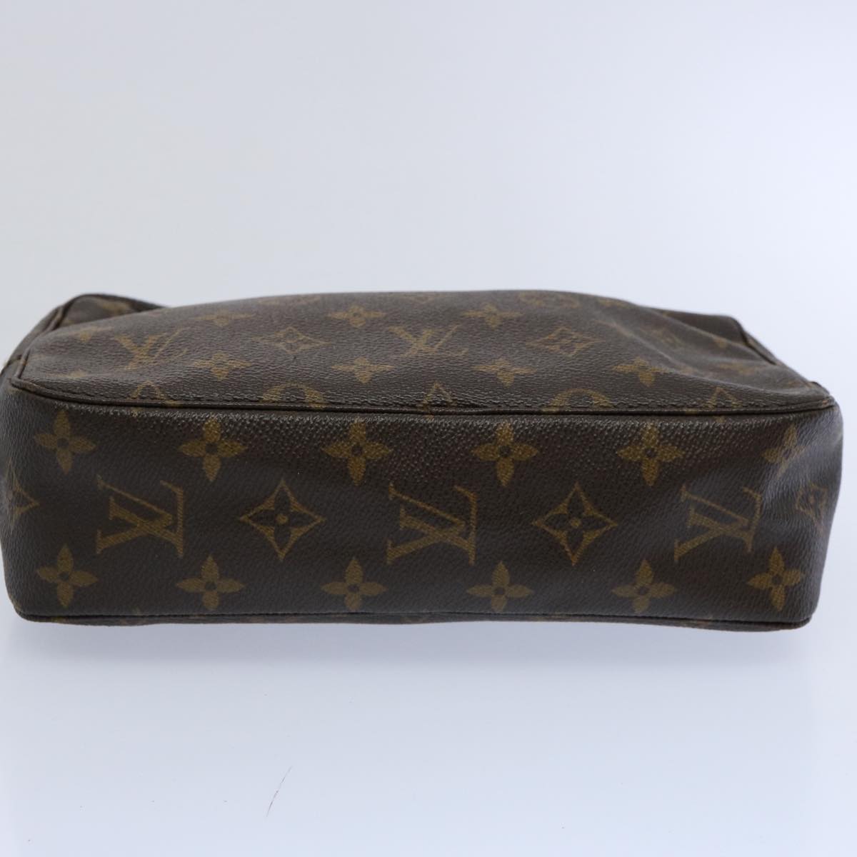 Louis Vuitton Trousse de Toilette Clutch