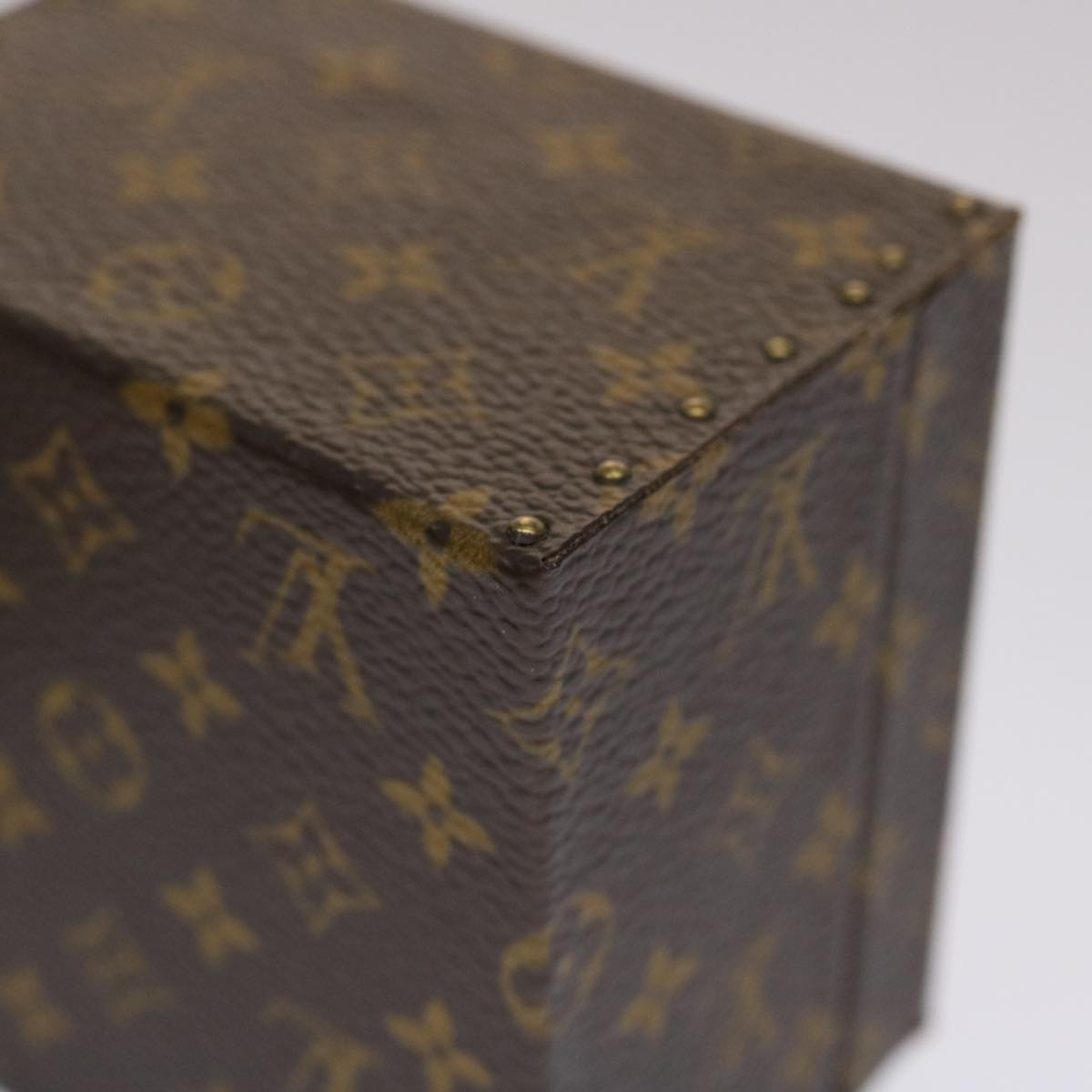 Louis Vuitton Jewelry case Jewellery Set