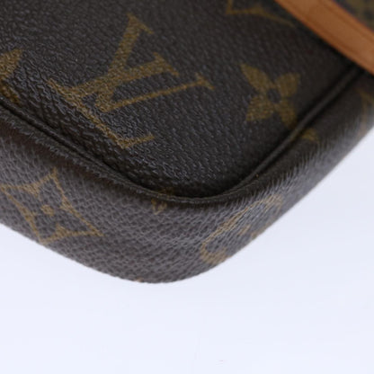 Louis Vuitton Pochette accessoires Clutch