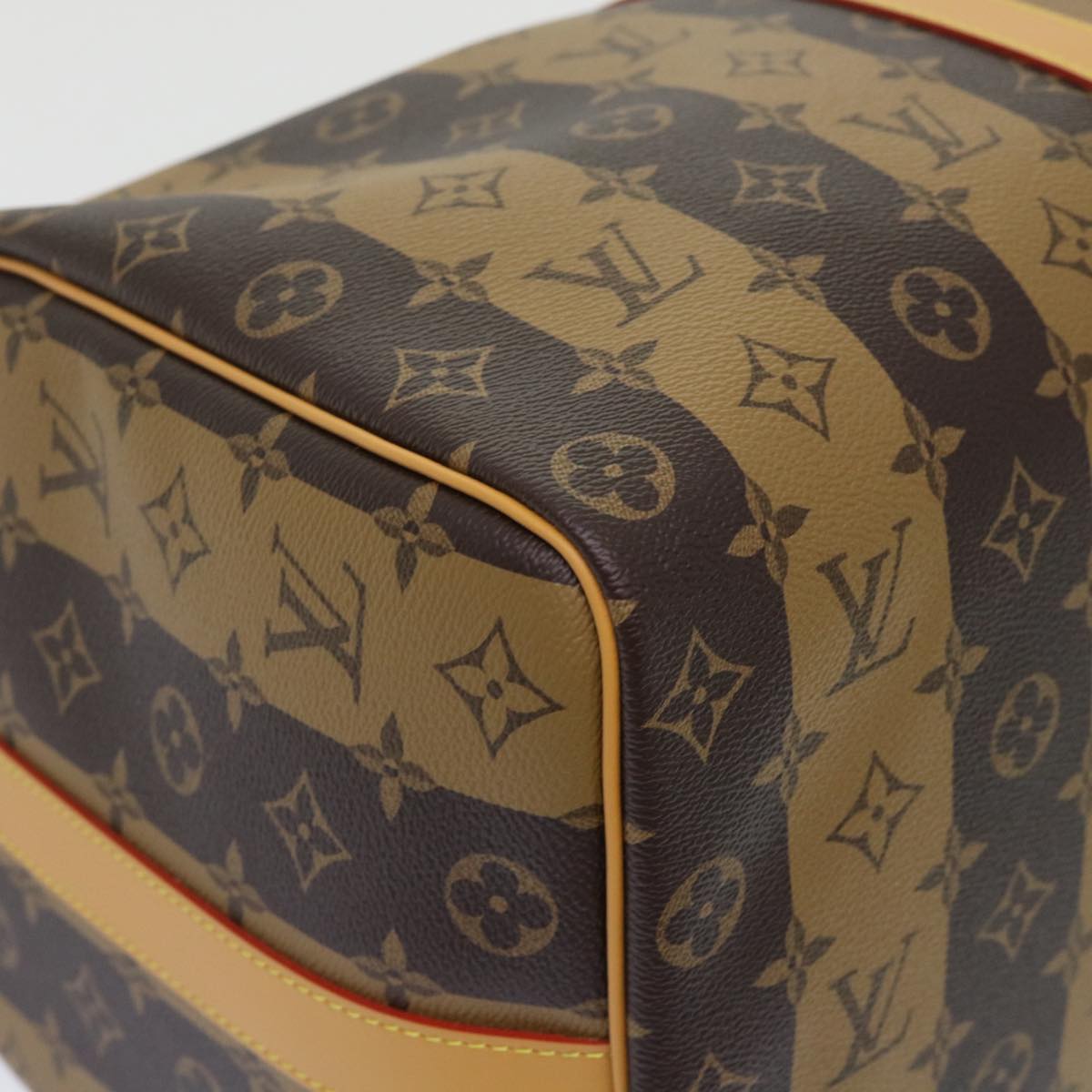 Louis Vuitton Keepall Bandouliere 50 Travel Bag