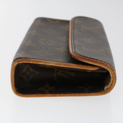 Louis Vuitton Pochette florentine Clutch