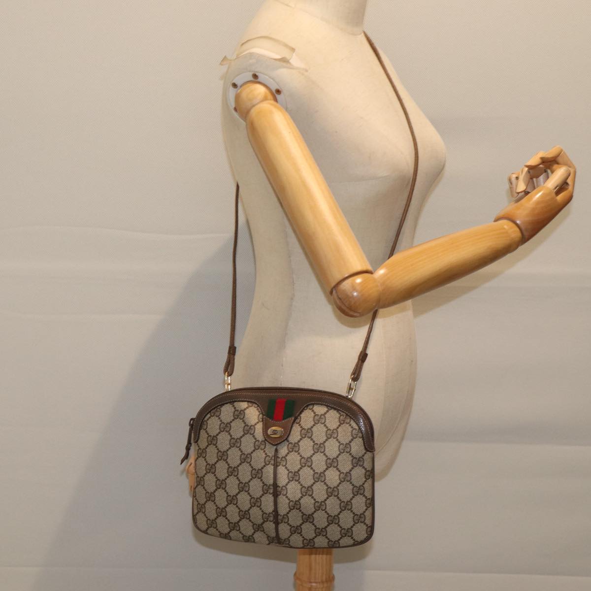 Gucci Sherry shoulder