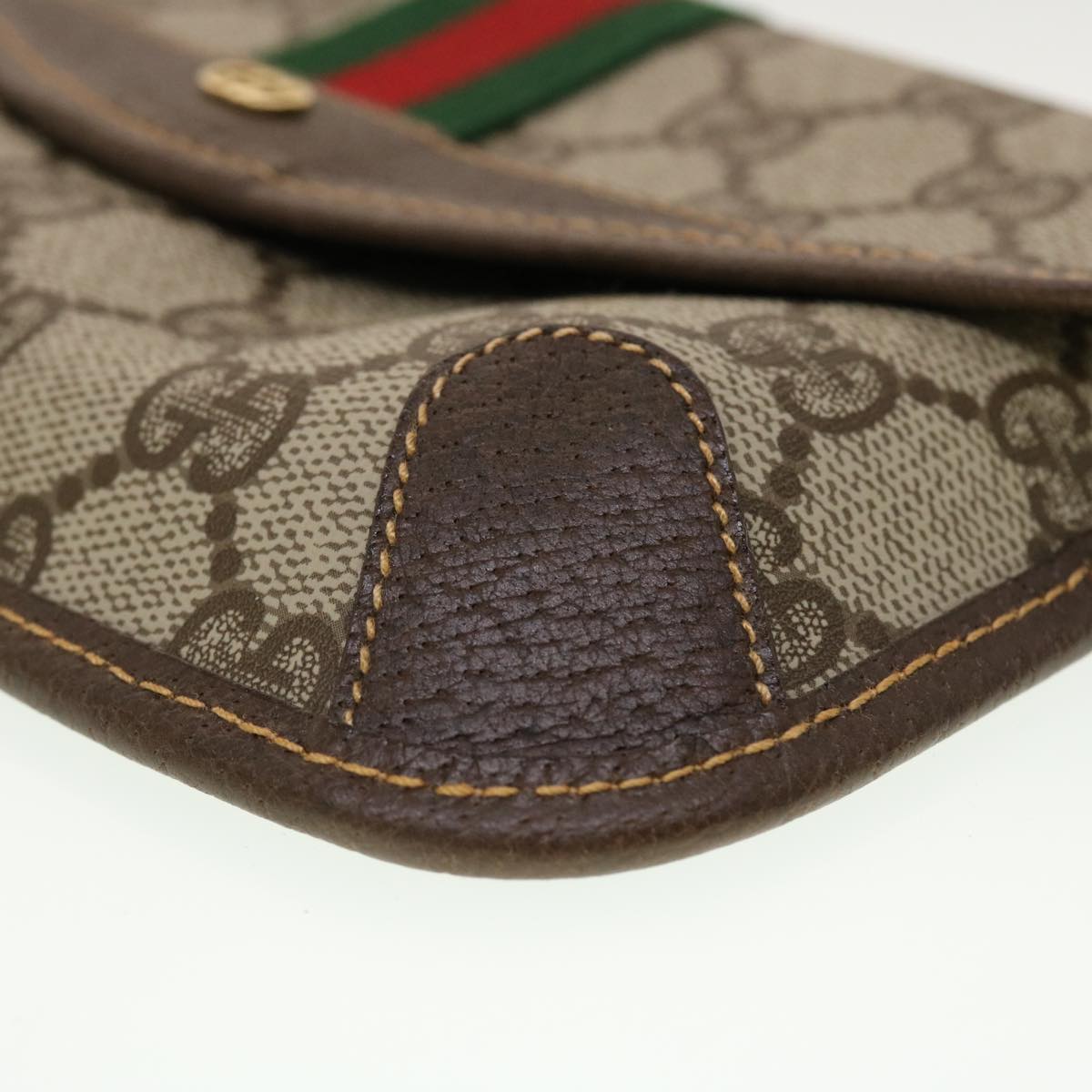 Gucci GG canvas Clutch