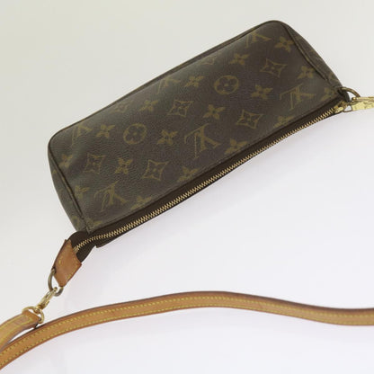 Louis Vuitton Pochette Accessoire Clutch