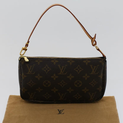 Louis Vuitton Pochette Accessoire Clutch