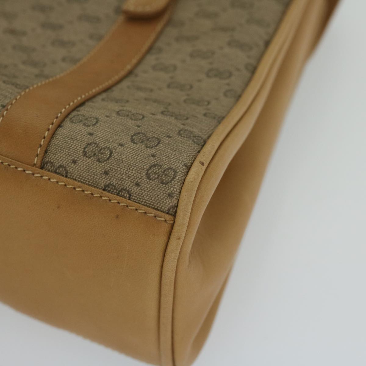 Gucci GG canvas Handbag