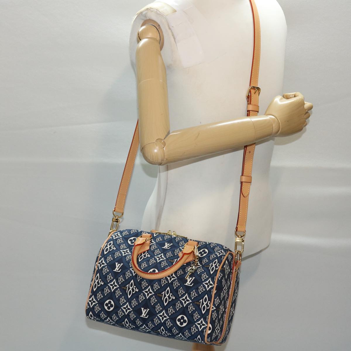 Louis Vuitton Speedy bandoulière 20 Handbag