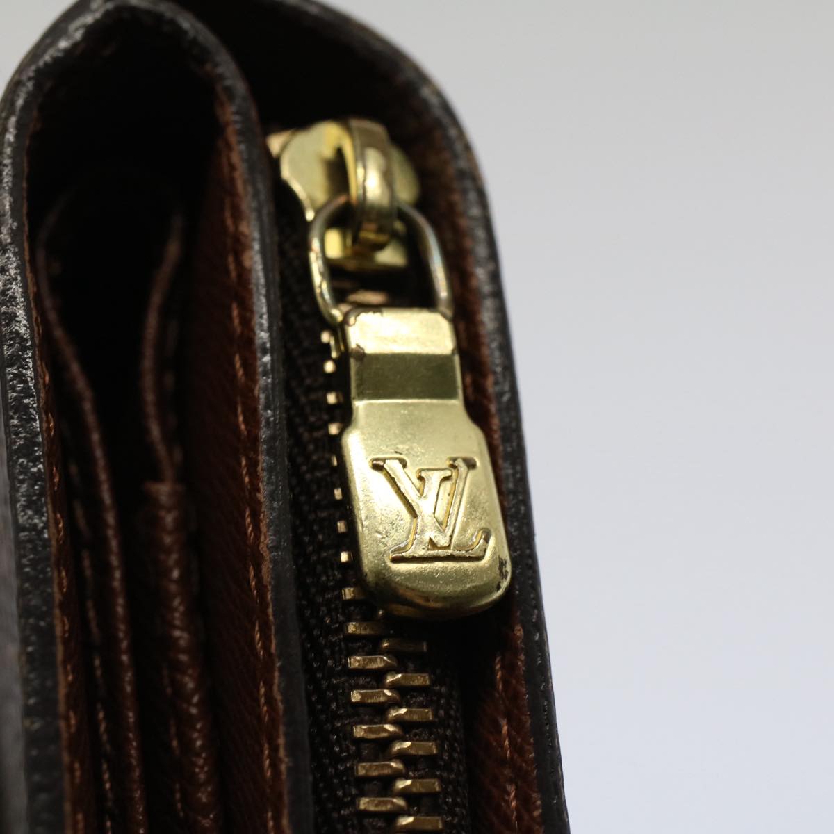 Louis Vuitton Compact zip Wallet