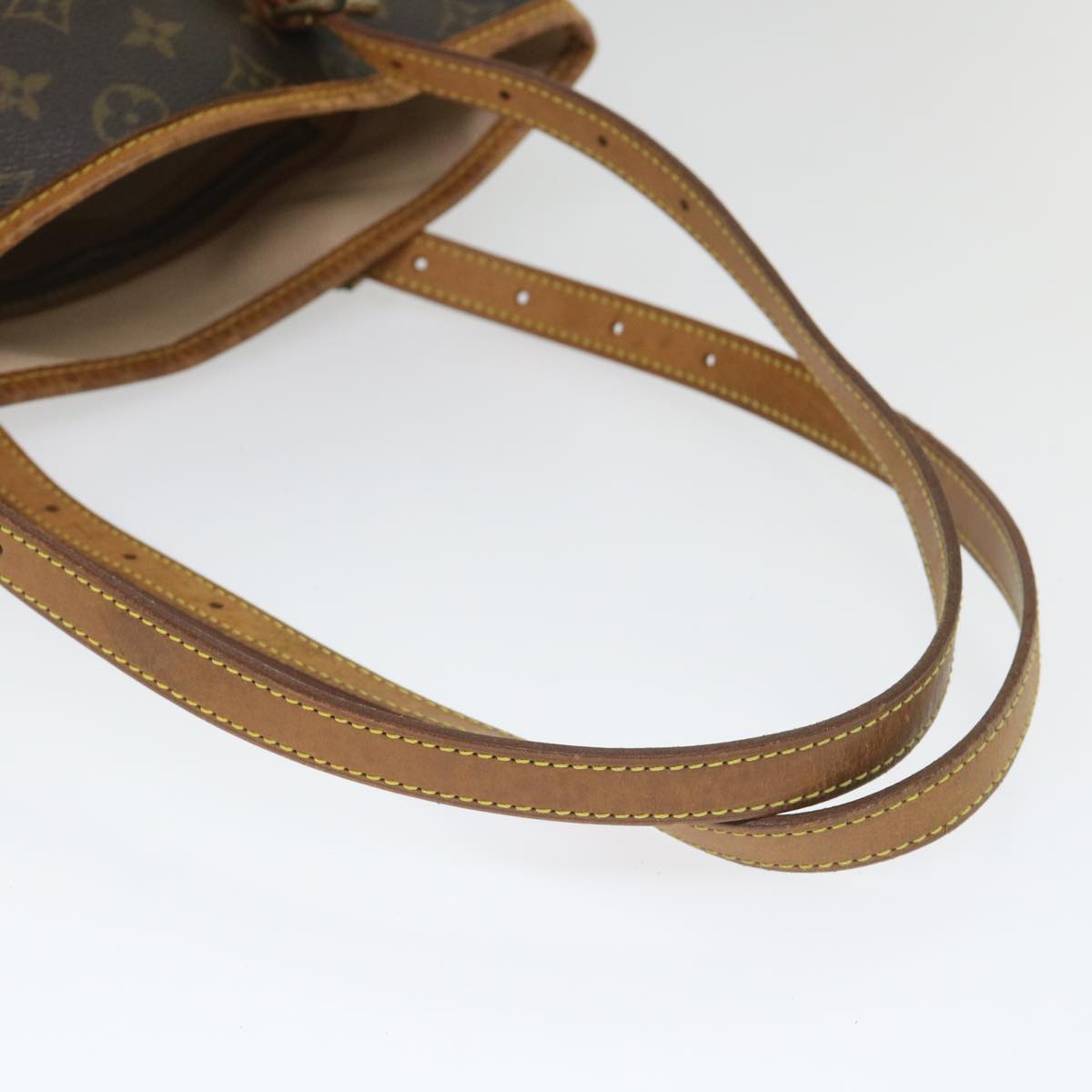 Louis Vuitton Bucket GM Shoulder Bag