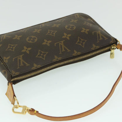 Louis Vuitton Pochette Accessoire Clutch